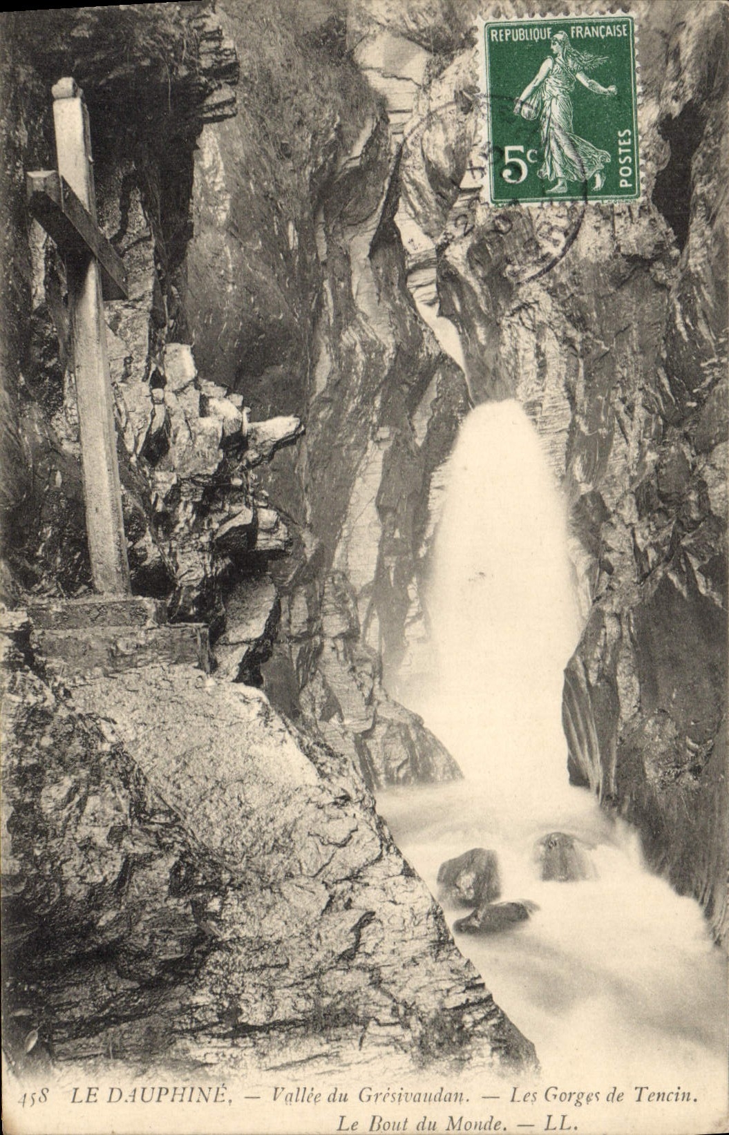 CPA Le Dauphine Vallee du Gresivaudan Les Gorges de Tencin Le Bout du Monde