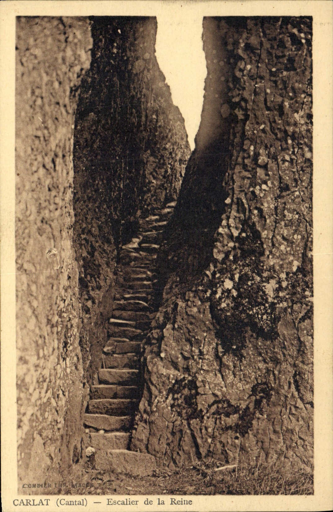 CPA Carlat Cantal Escalier de la Reine