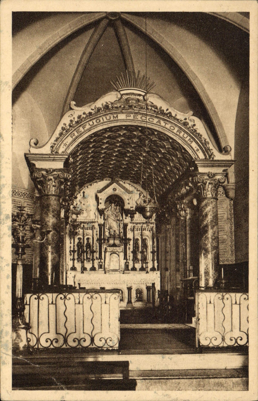CPA Notre Dame du Laus Hautes Alpes Sanctuaire de la Basilique 