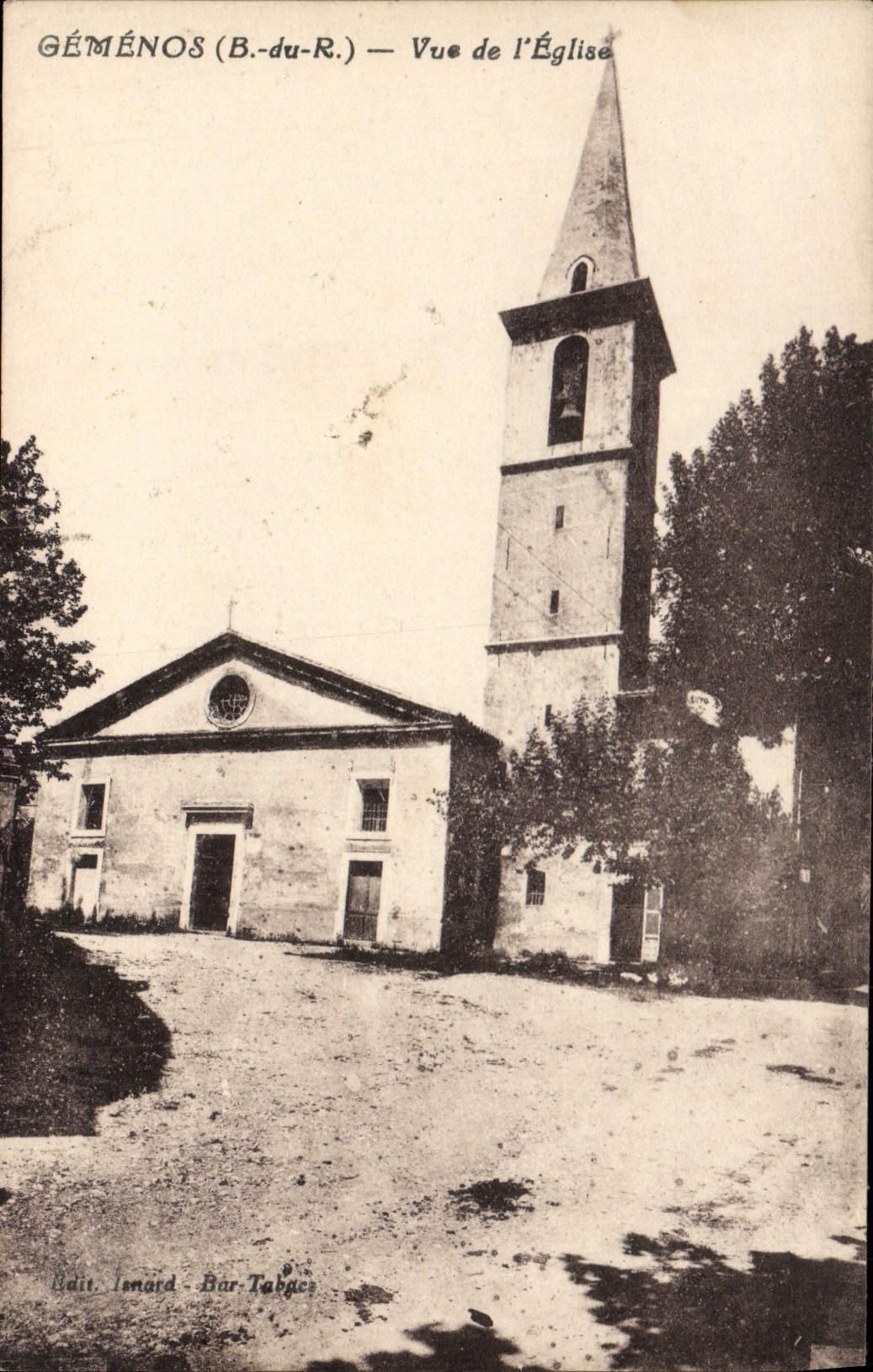 CPA Gemenos B du R Vue de l'Eglise 