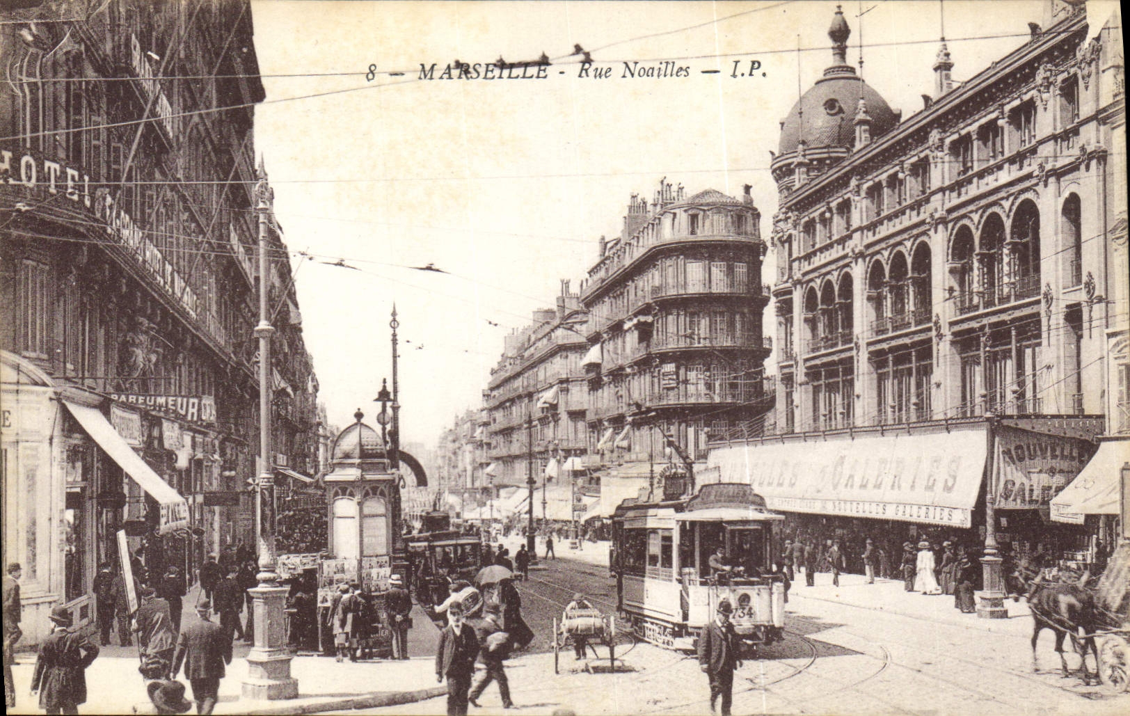 CPA Marseille Rue Noailles Tramway