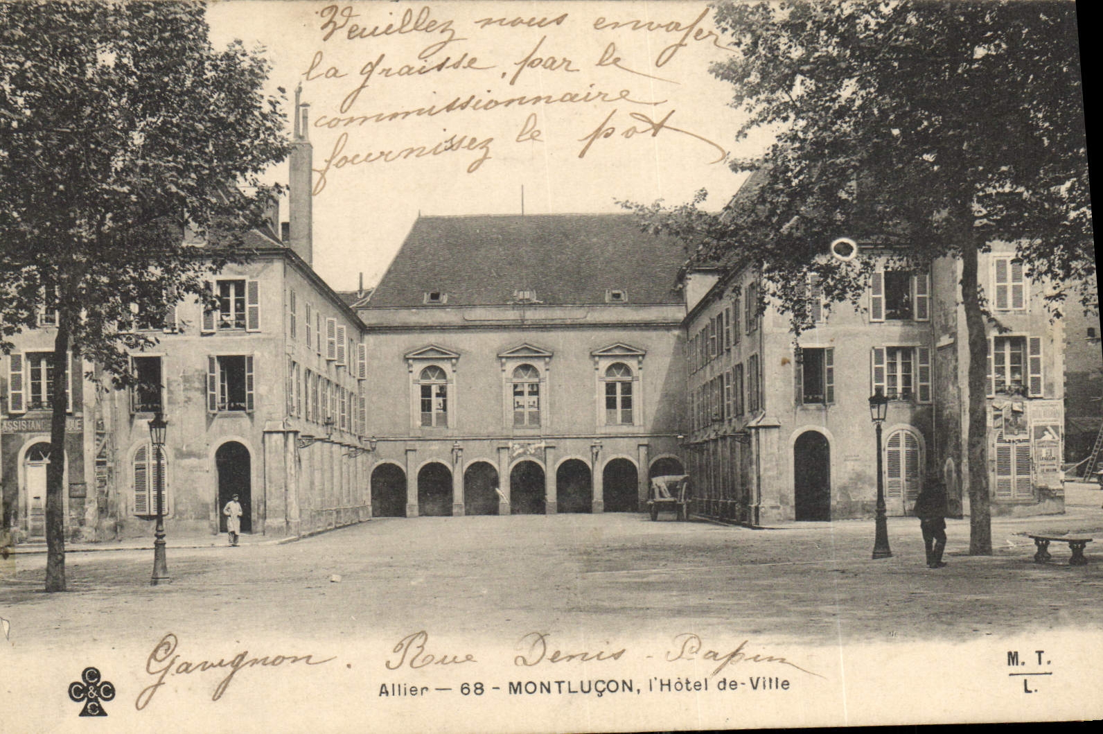 CPA Allier Mountlucon l'Hotel de Ville