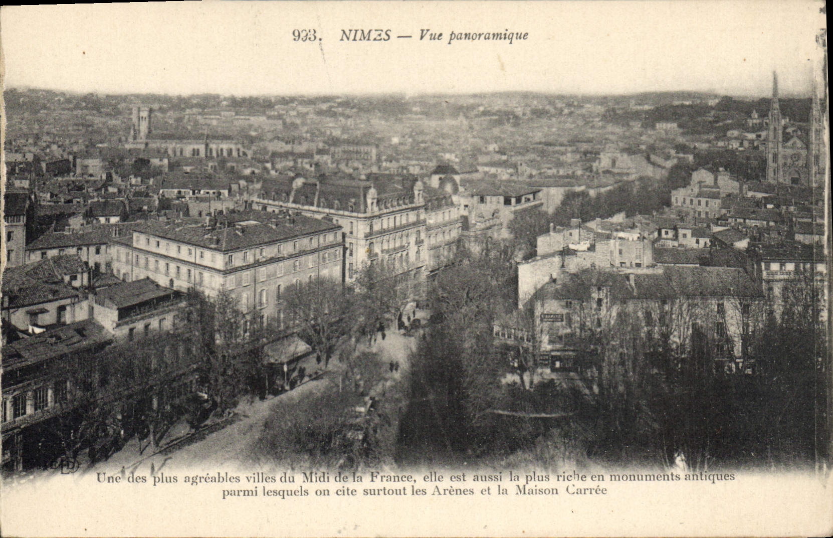 CPA Nimes Vue panoramique 