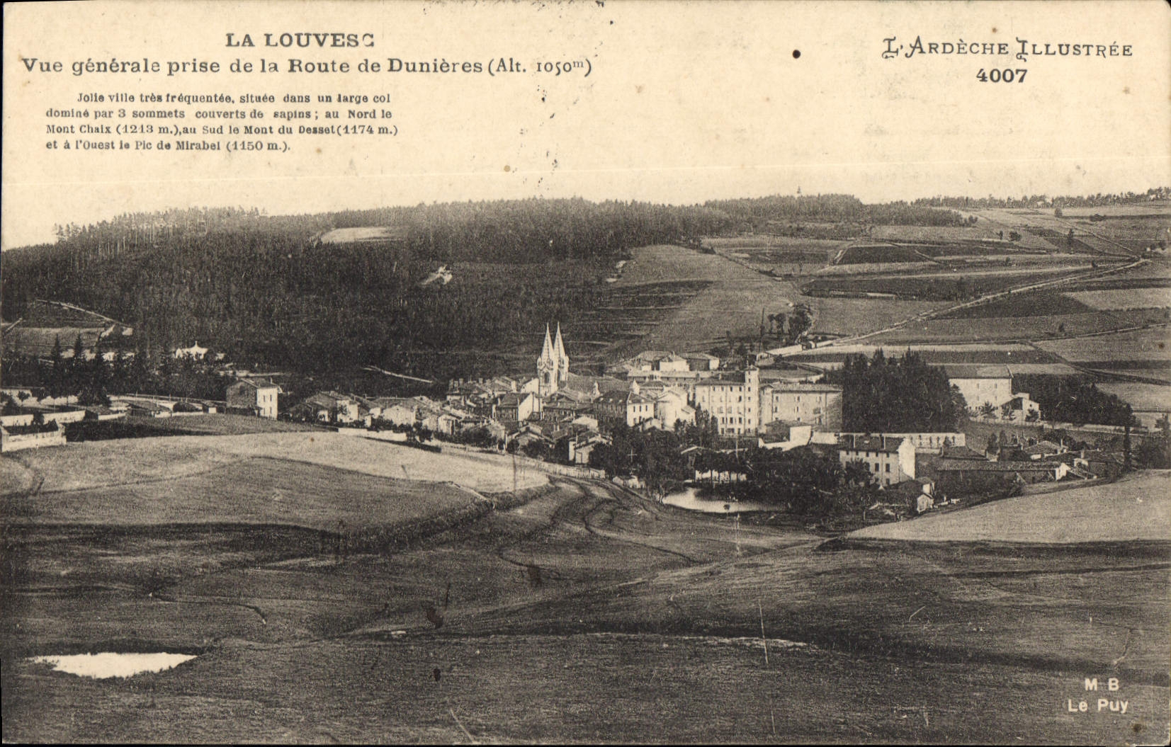 CPA La Louvesc generale prise de la Route de Denieres 