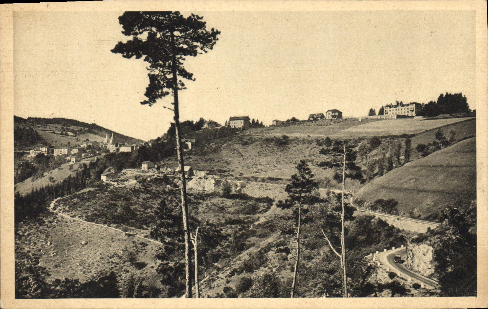 CPA La Louvesc Ardeche Vue generale Quartier de la Fontaine Route d'Annonay 