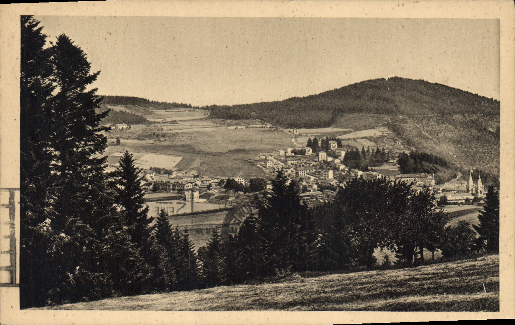 CPA La Louvesc Ardeche Vue generale Grand Lieu Quartier de la Fontaine en Mont Chaix