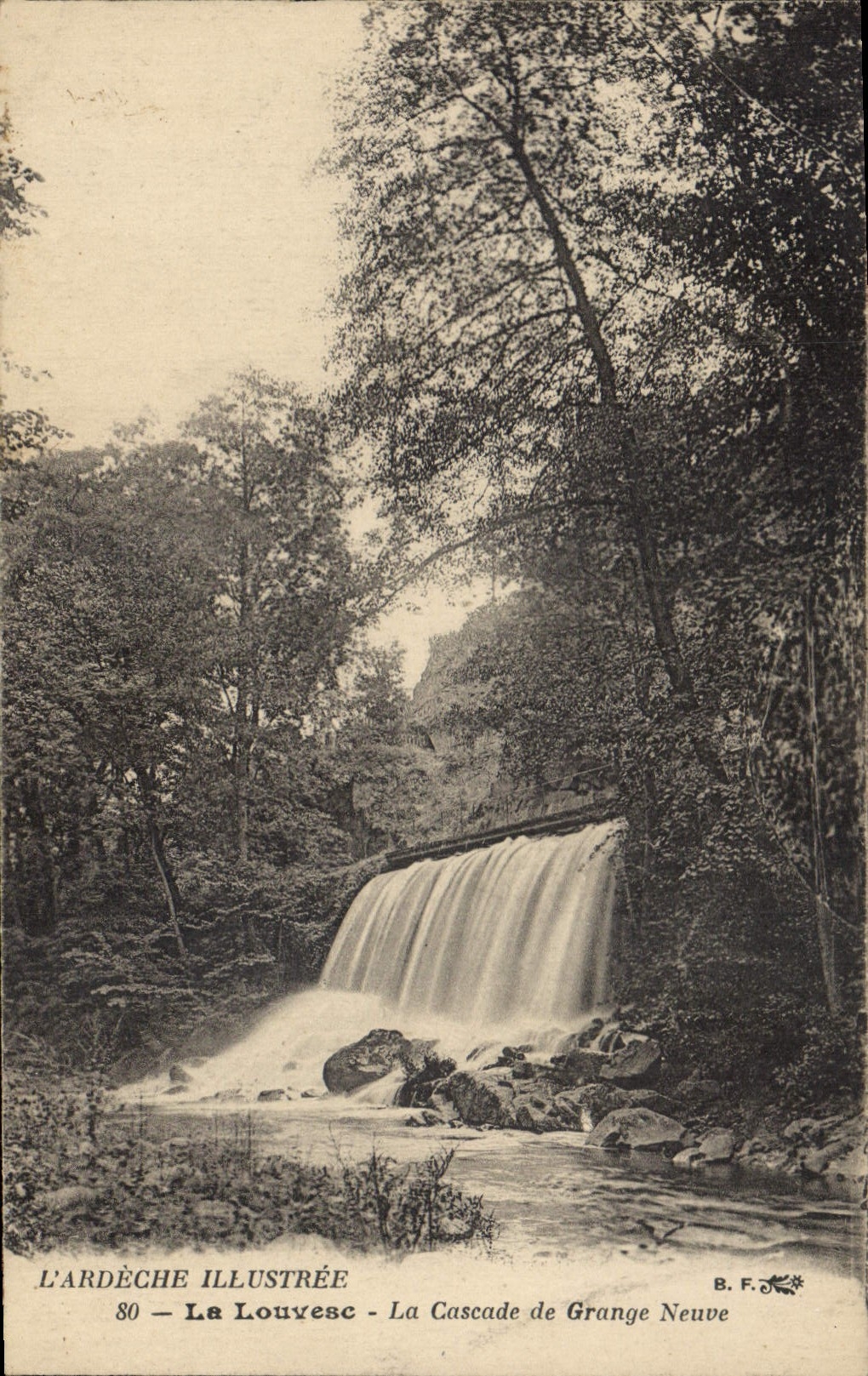 CPA L'Ardeche Illustree La Louvesc La Cascade de Grande Neuve 