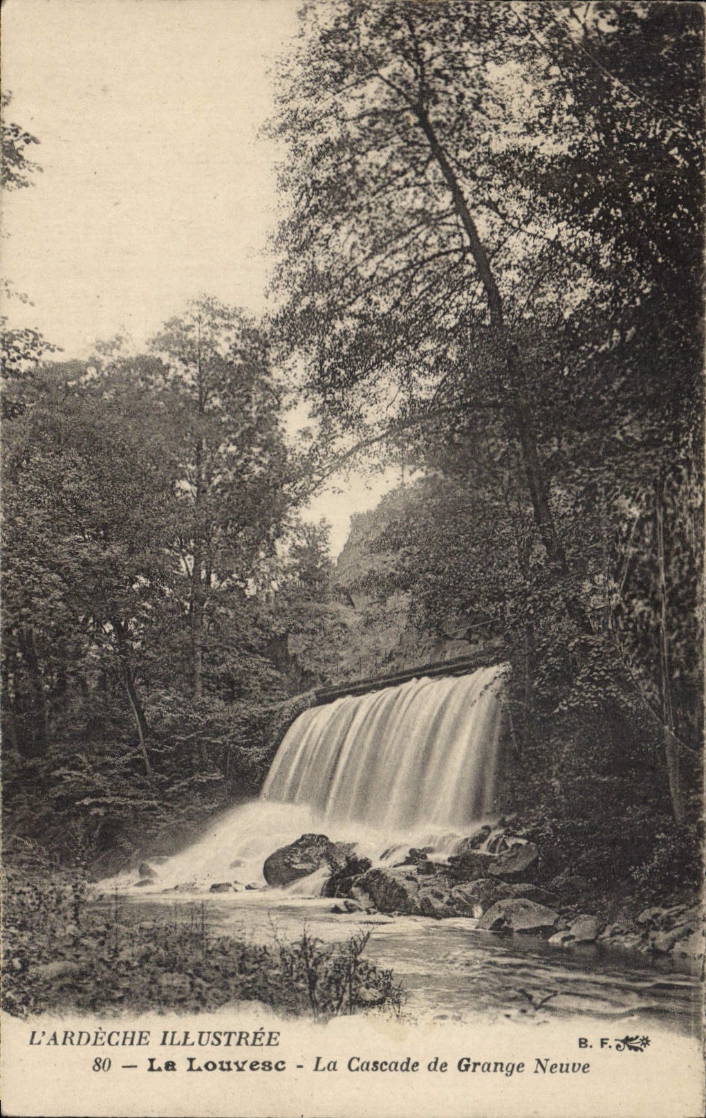 CPA l'Ardeche Illustree La Louvesc La Cascade de Grande Neuve 