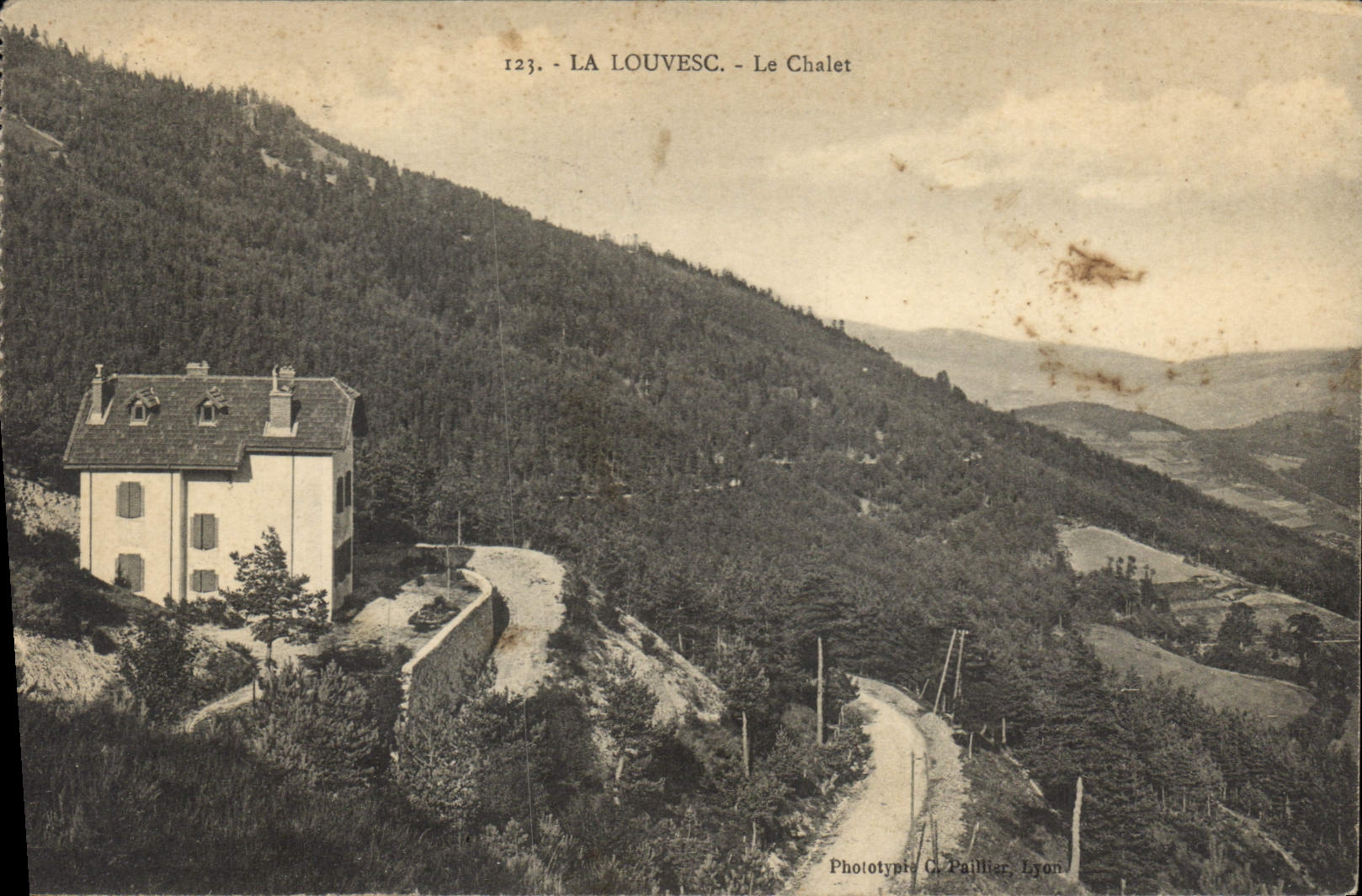 CPA La Louvesc Le Chalet 