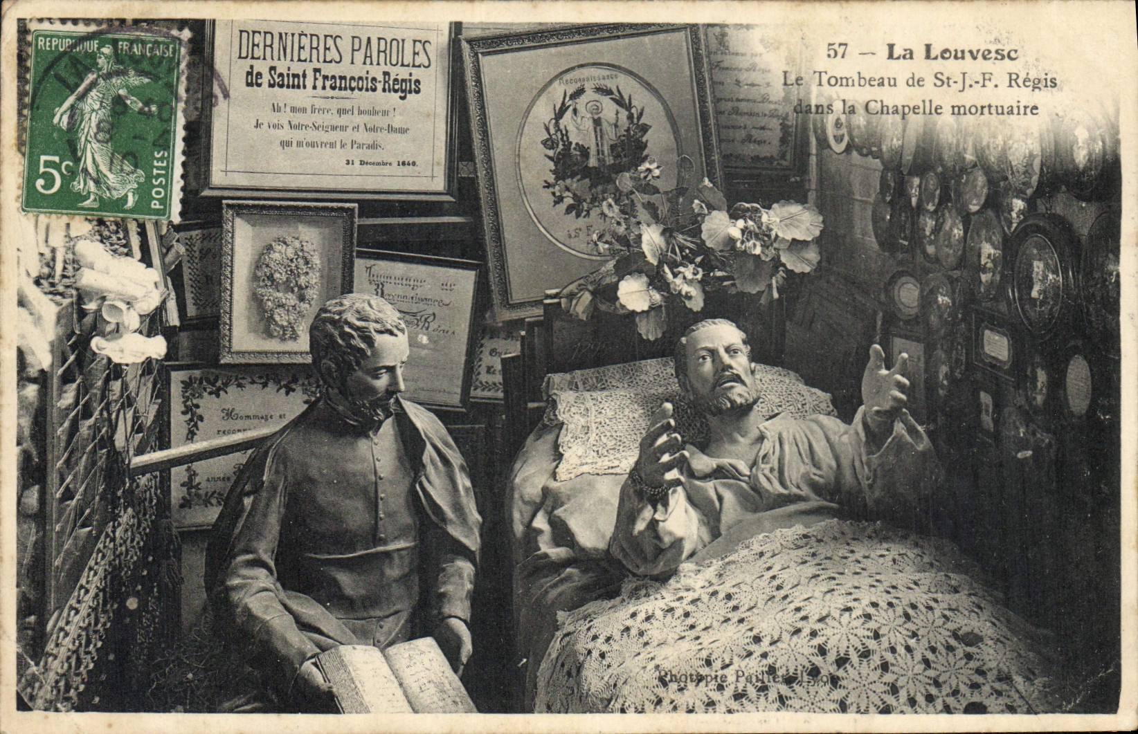 CPA La Louvesc Le Tombeau de St Regis dans la Chapelle mortuaire 