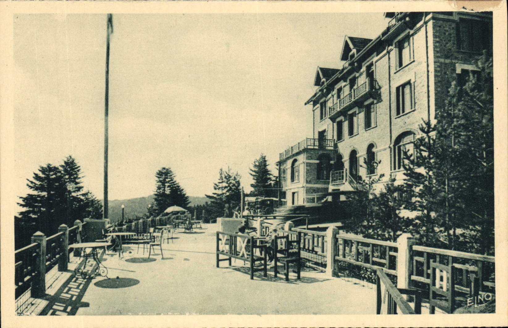 CPA La Louvesc Ardeche Hotel du Mont Besset