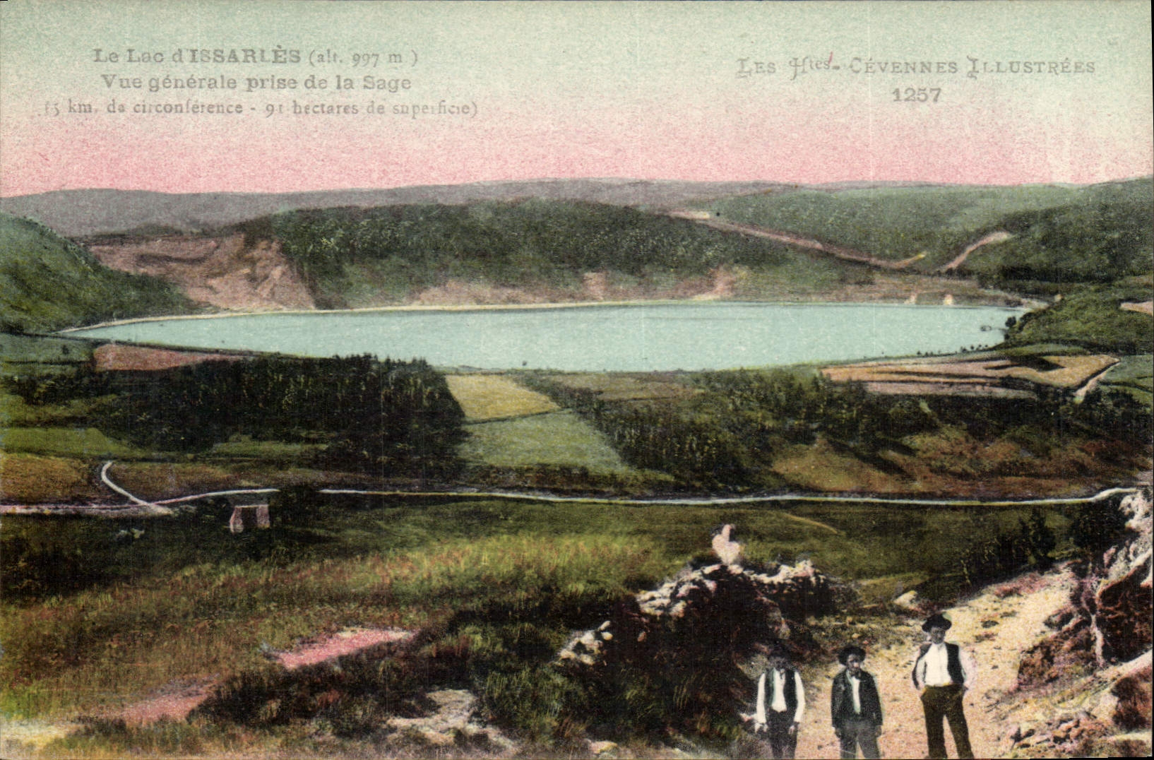 CPA Les Htes Cevennes Illustree Le Lac d'Issarles Vue generale prise de la Sage