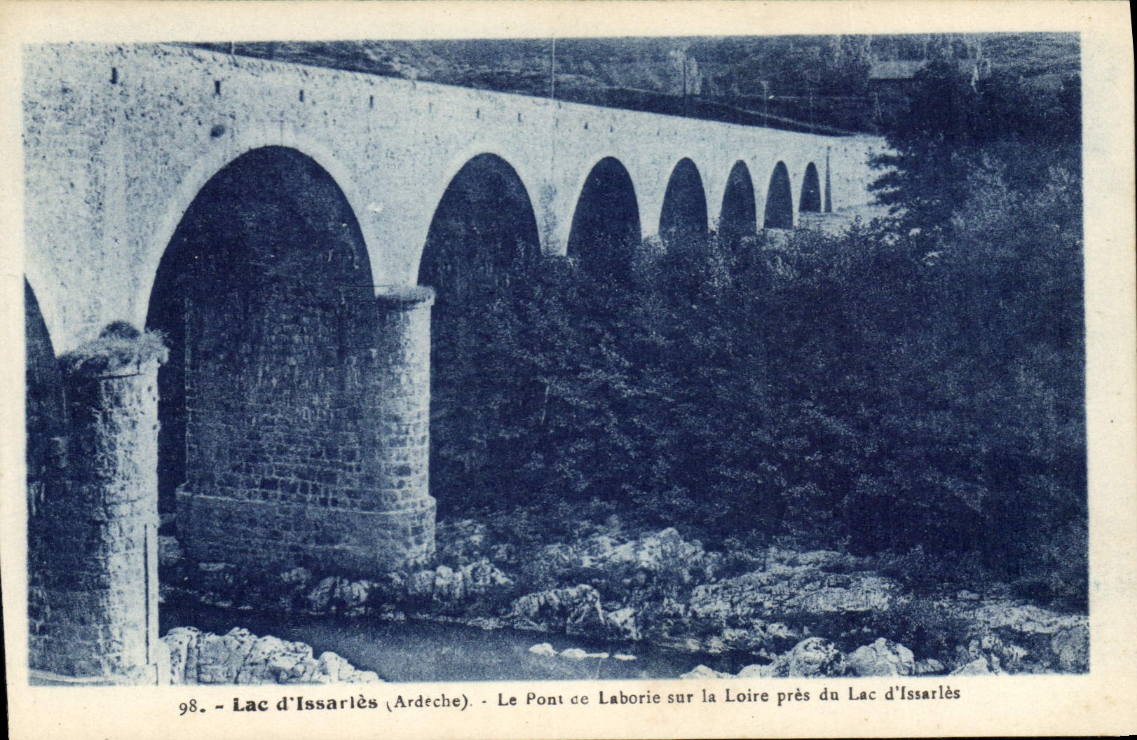CPA Lac d'Issarles Ardeche Le Pont Laborie sur la Loire pres du Lac d'Issarles