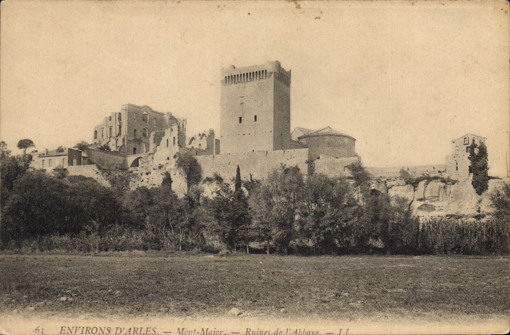 CPA Environs d'Arles Mont Major Ruines de l'Abbaye