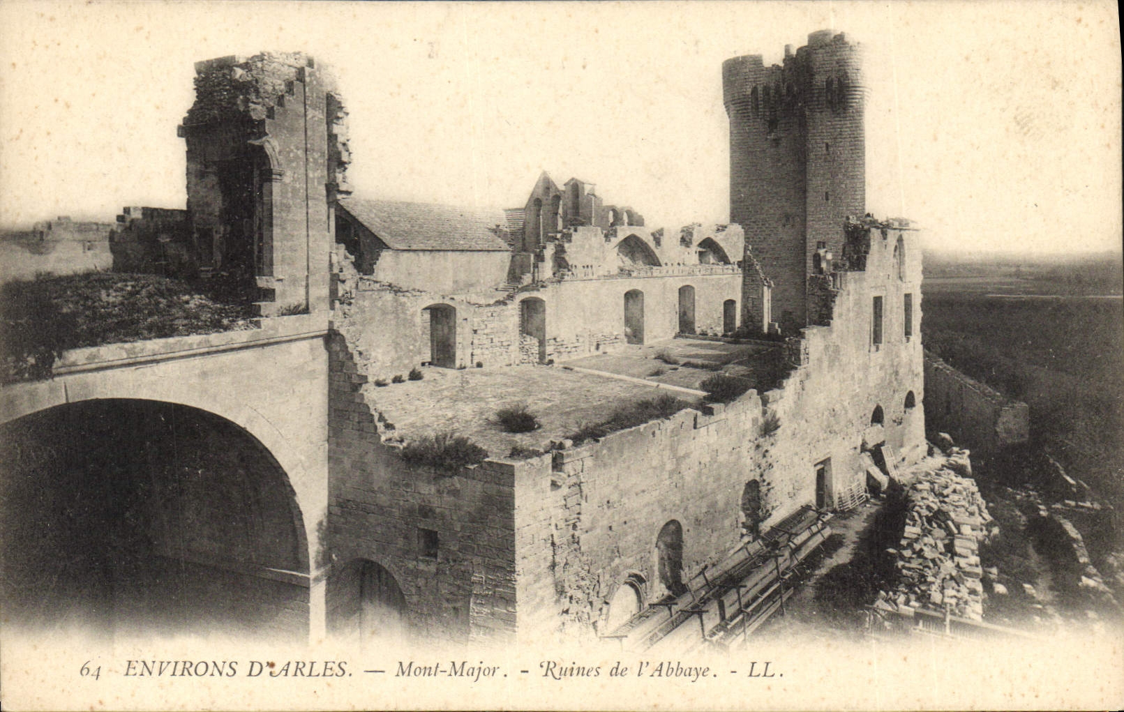 CPA Environs d'Arles Mont Major Ruines de l'Abbaye 