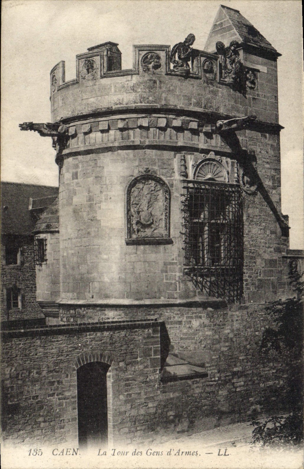 CPA Caen la Tour des Gens d'Armes 