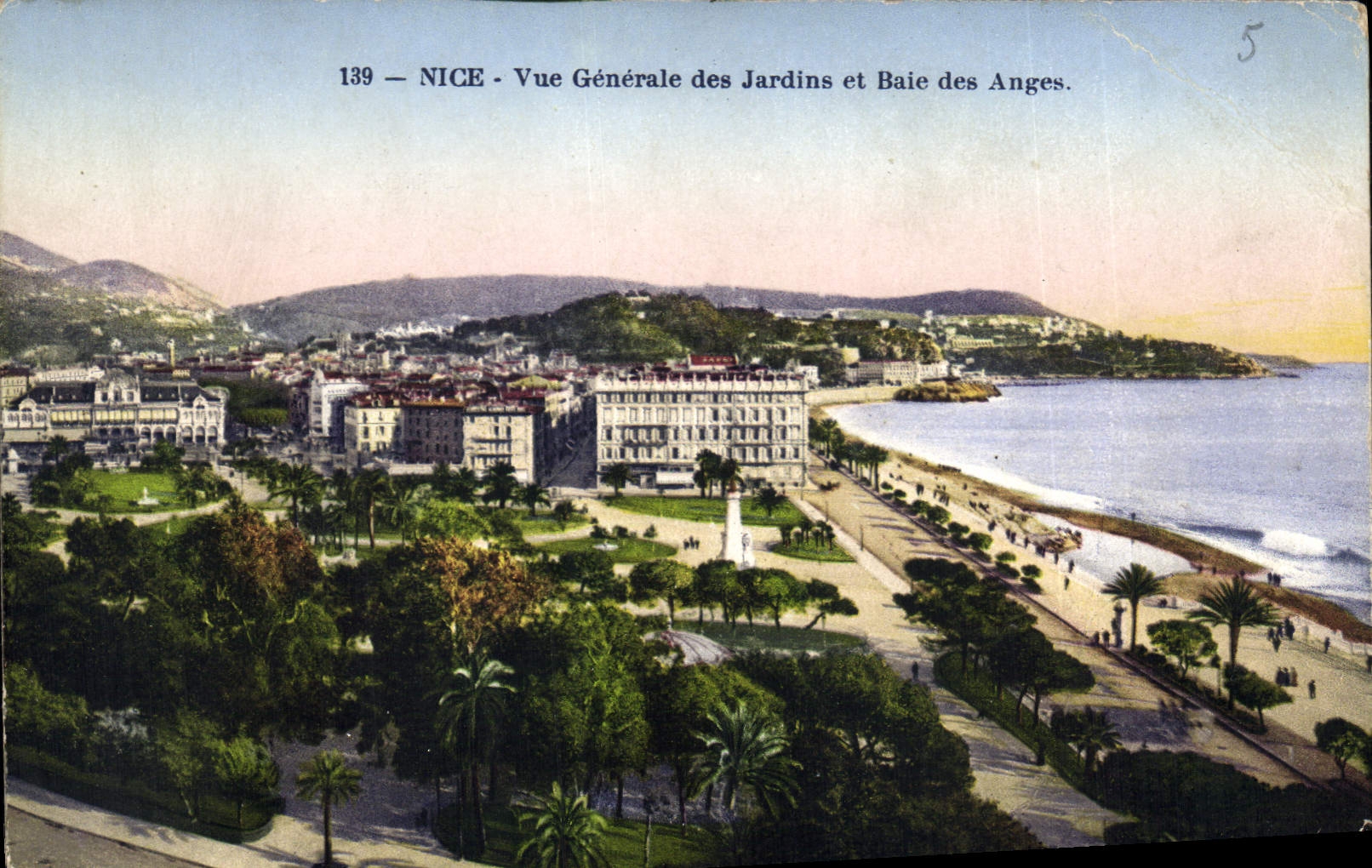 CPA Nice vue generale des jardins et Baie des Anges