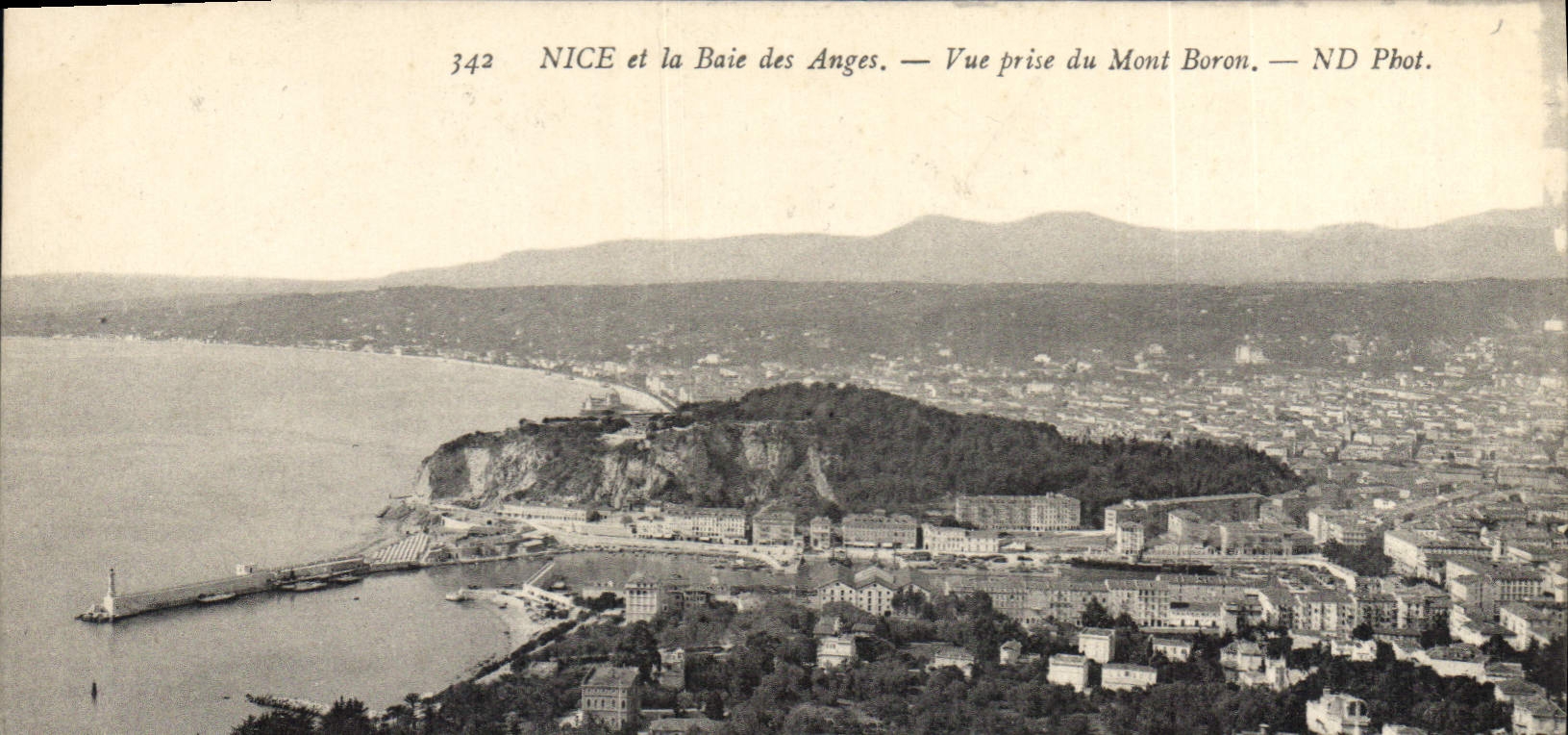 CPA Nice et la Baie des Anges vue prise du Mont Boron 