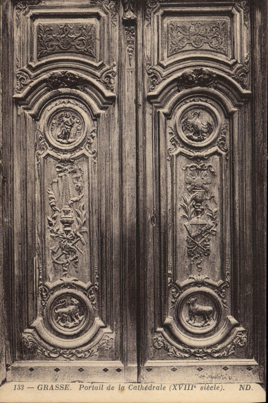 CPA Grasse Portail de la Cathedrale XVIII siecle 