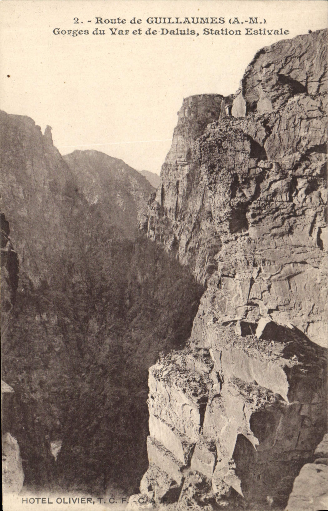CPA Route de Guillaumes A M Gorges du var et de Daluis station Estivale 