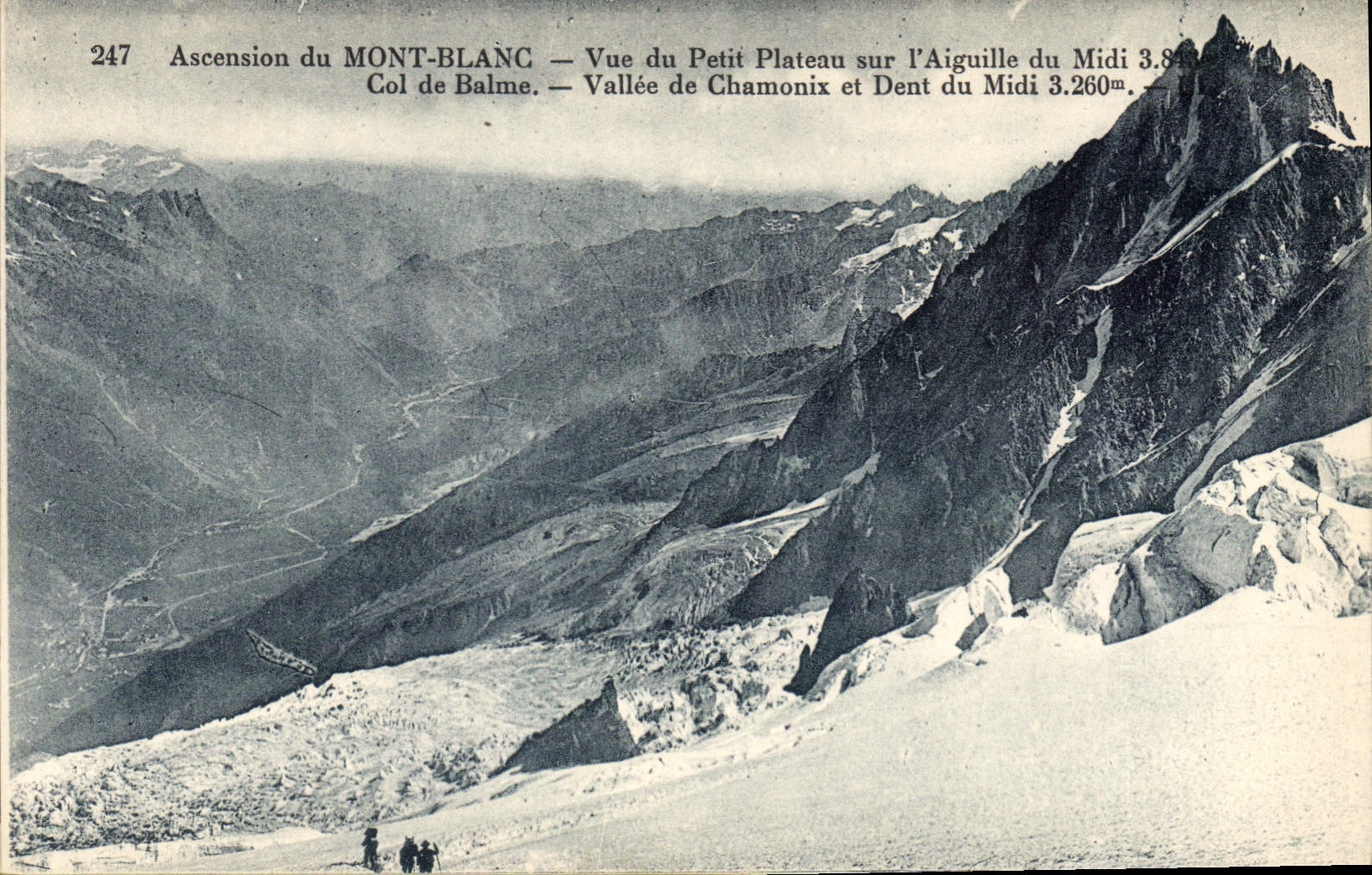 CPA Ascension du Mont Blanc vue du petit Plateau sur l'Aiguille du Midi Cold de Balme Vallee du Cham