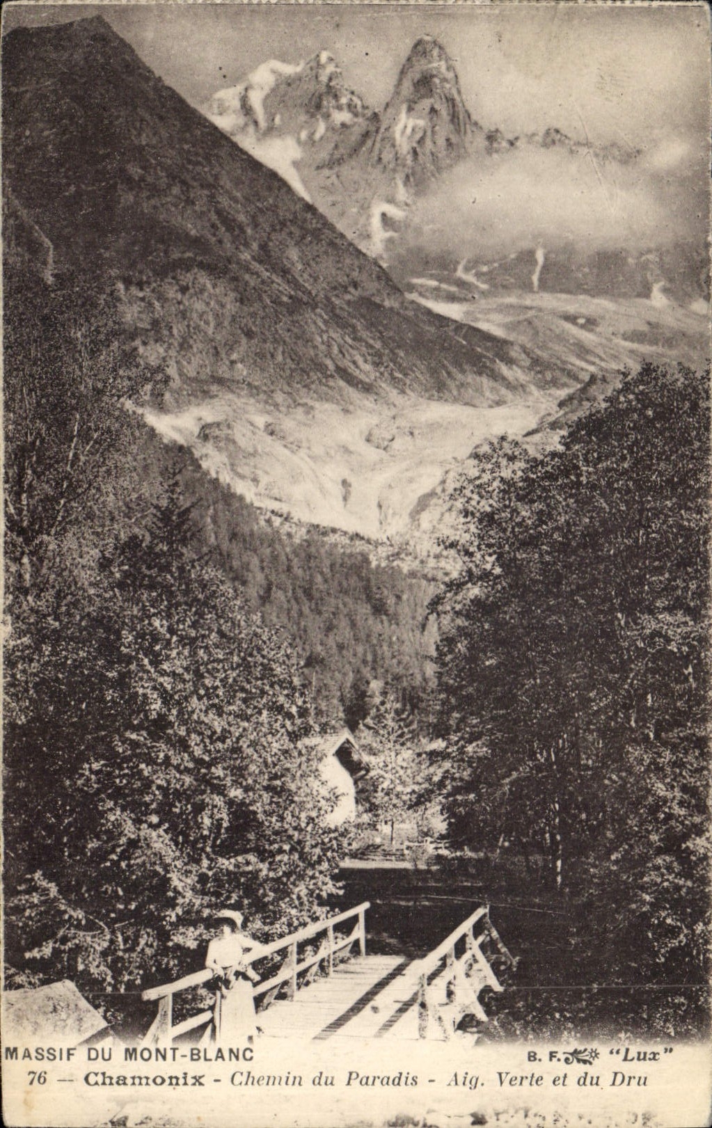 CPA Massif du Mont Blanc Chamonix Chemin du Paradis Aig Verte et du Dru 