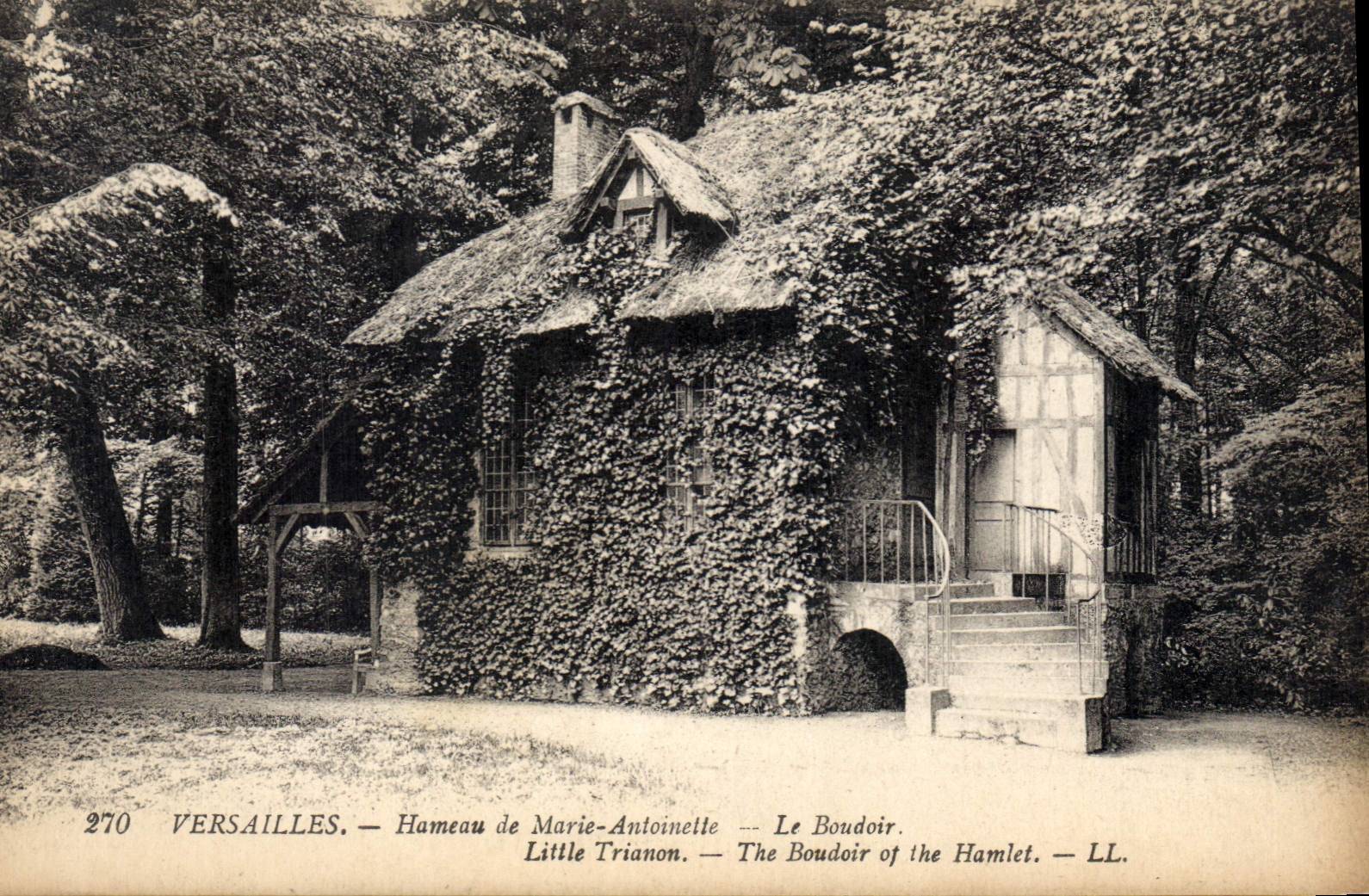 CPA Versailles Hameau de Marie Antoinette Le Boudoir 