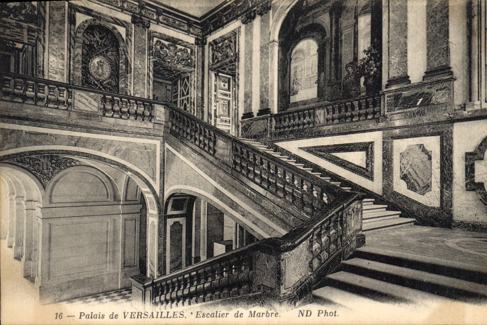 CPA Palais de Versailles Escalier de Marbre 