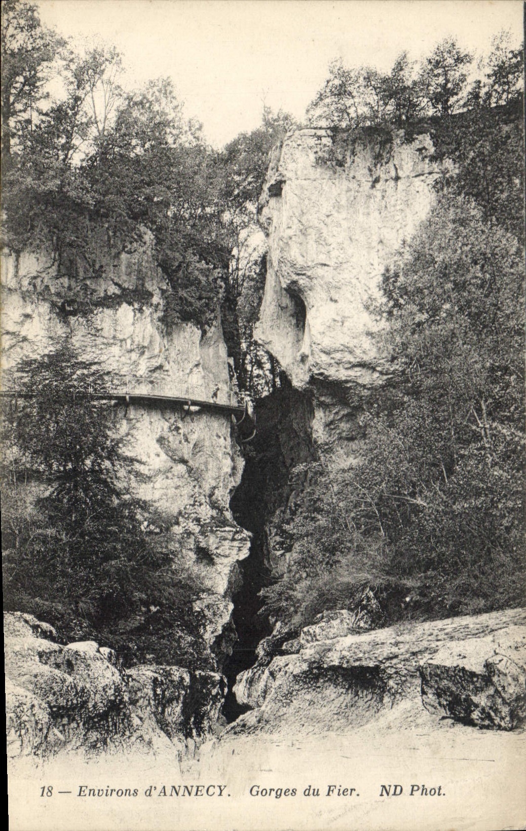 CPA Environs d'Annecy Gorges du Fier 