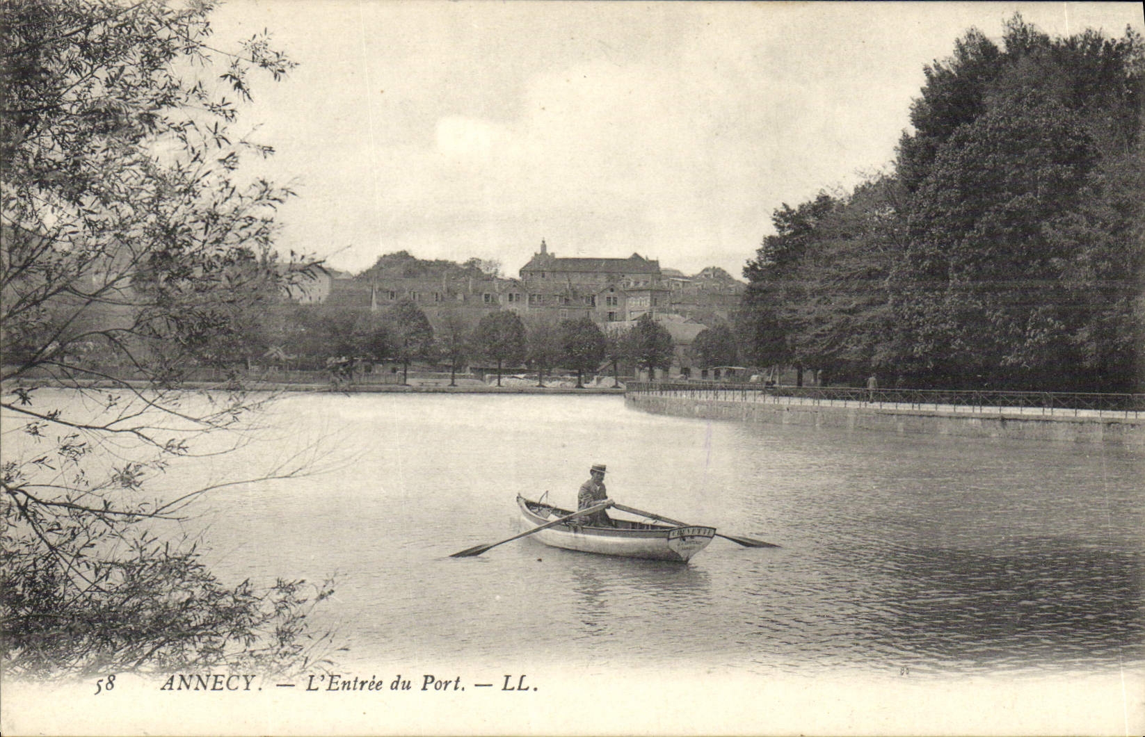 CPA Annecy L'Entree du Port 