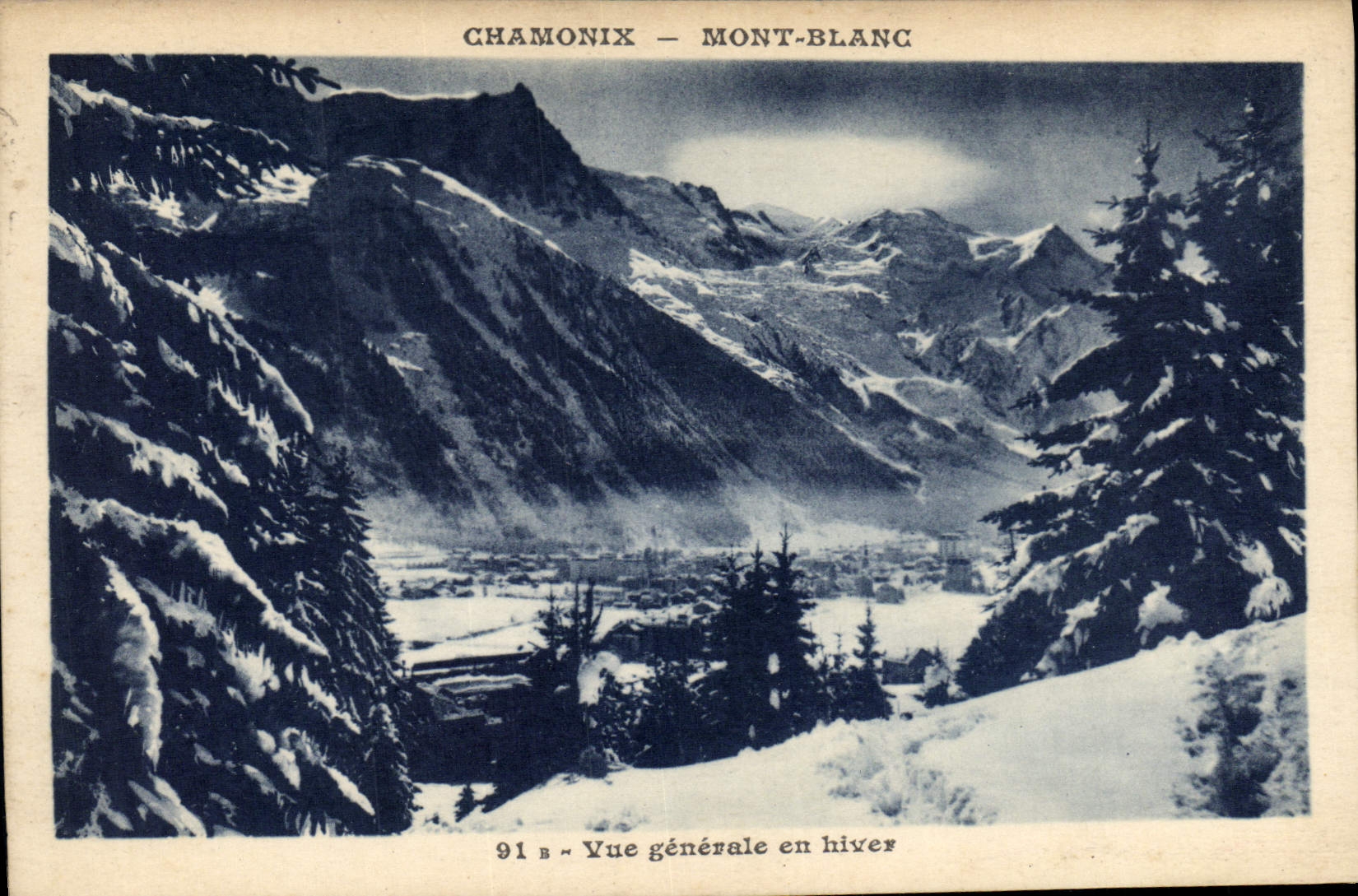CPA Chamonix Mont Blanc Vue generale en hiver