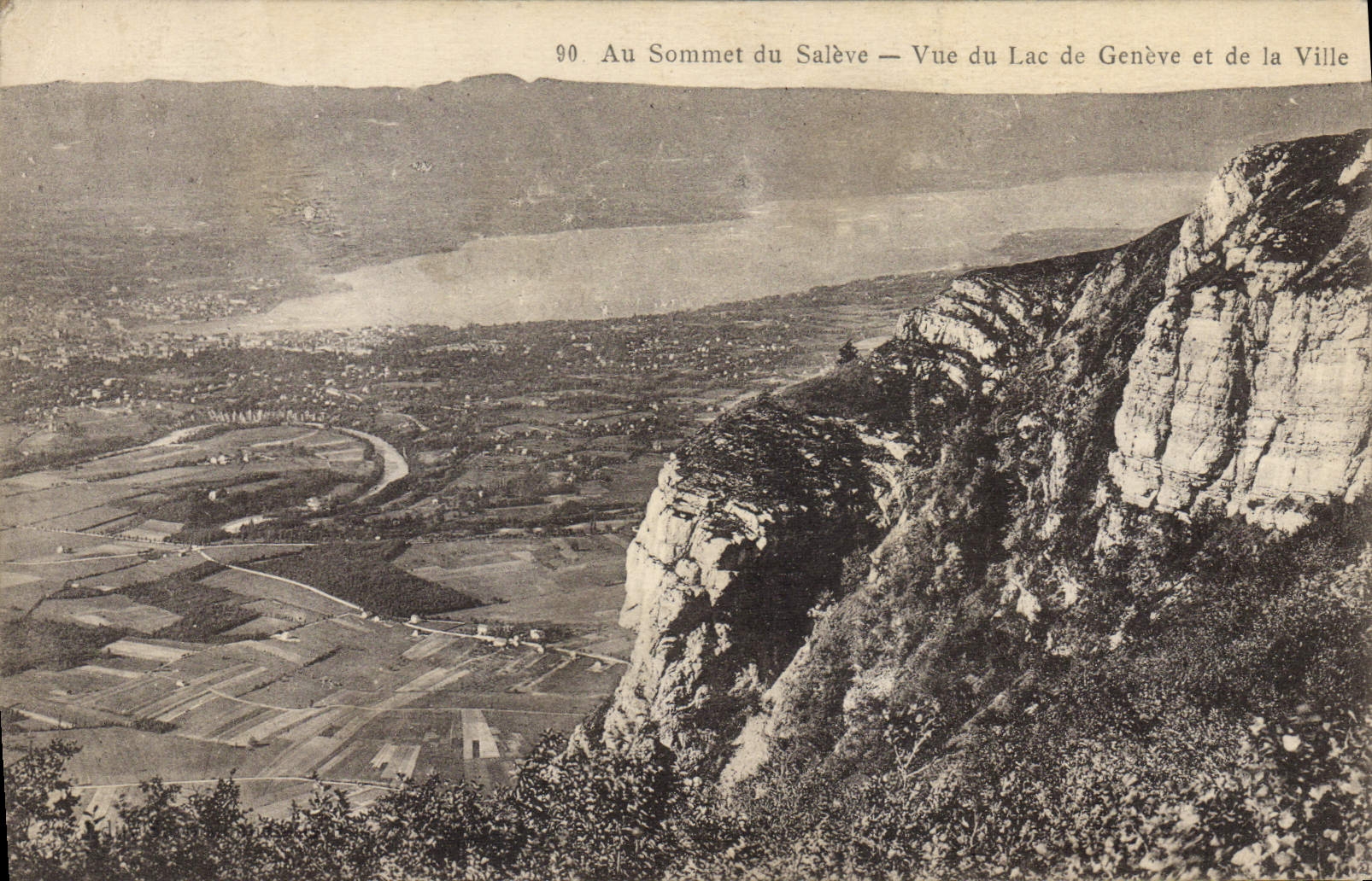 CPA Au Sommet du Saleve Vue du Lac de Geneve et de la Ville 
