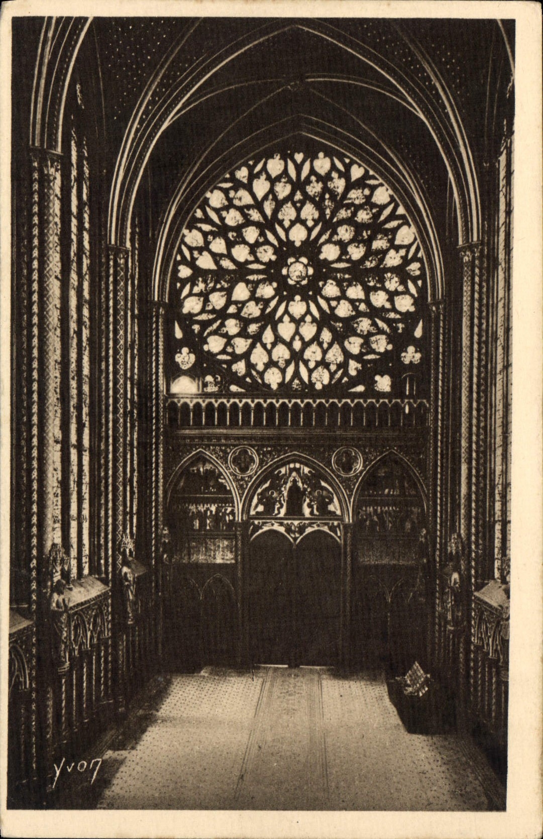 CPA Paris en Flanant Sainte Chapelle Grande Rose