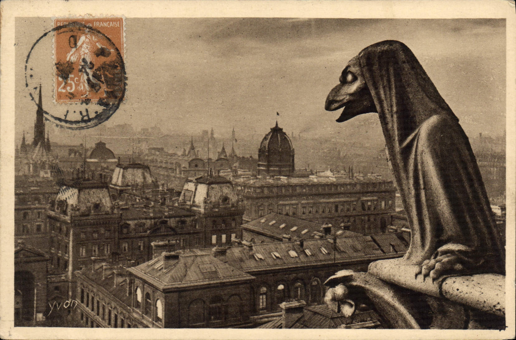 CPA Paris en Flanant Notre Dame de Paris Facade Ouest Chimere la nonne