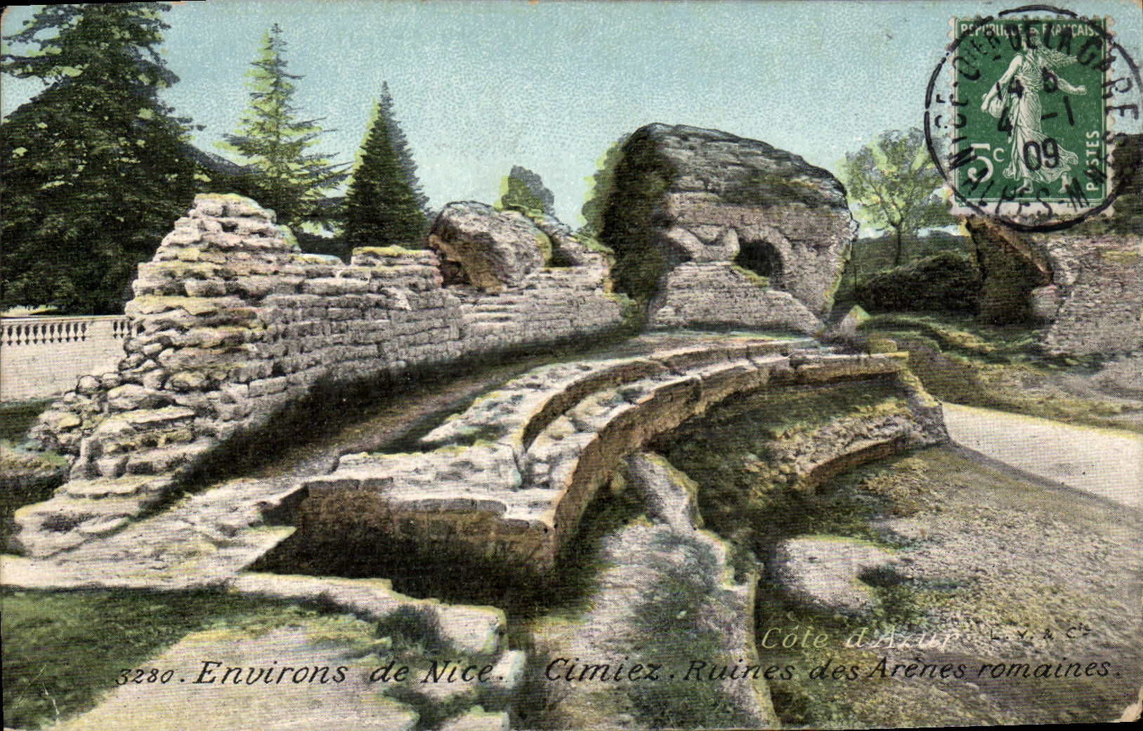 CPA Environs de Nice Cimiez Ruines des Arenes romaines