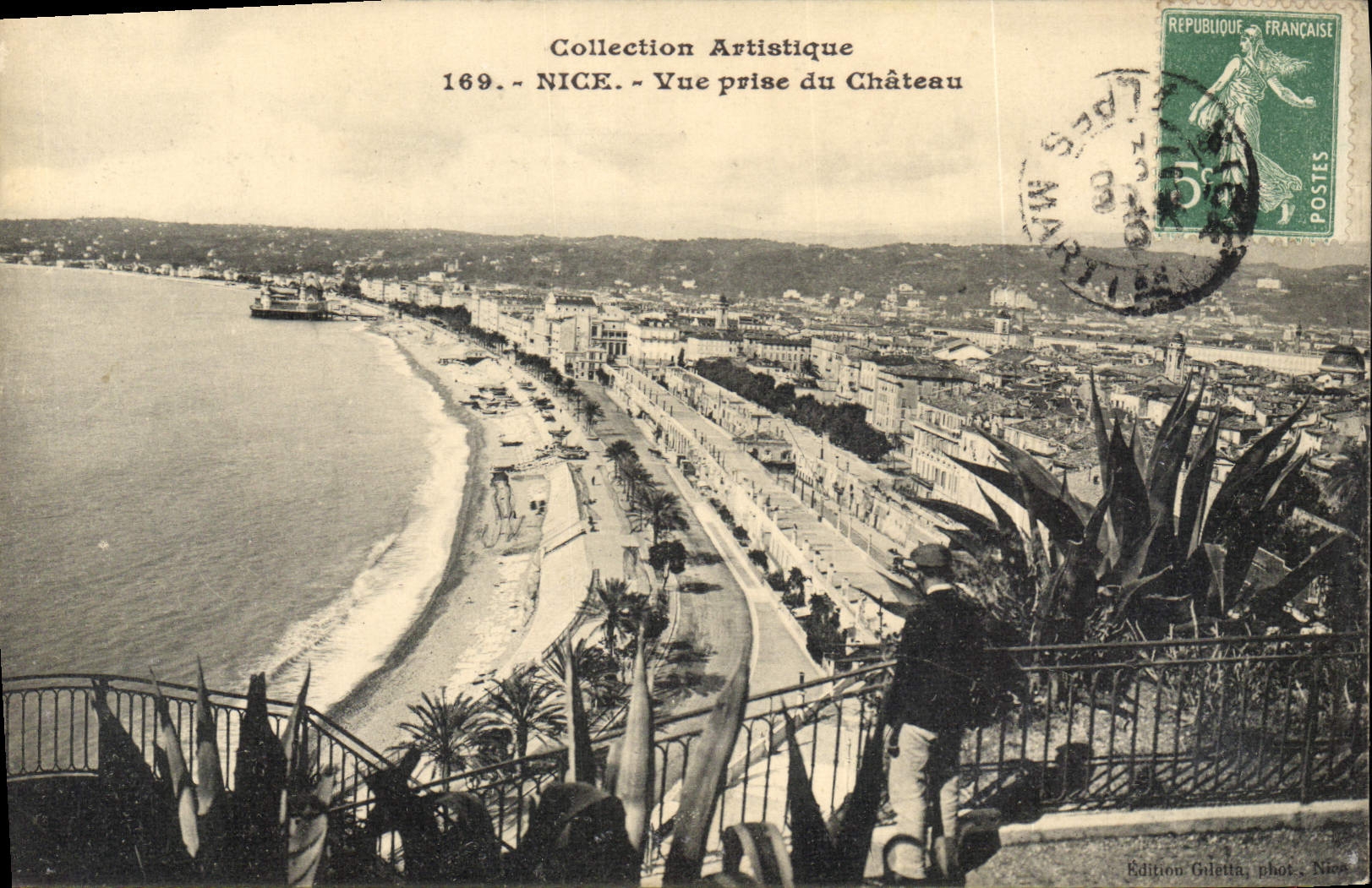 CPA Nice Vue prise du Chateau 