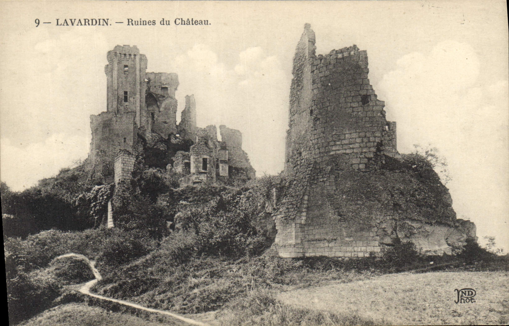 CPA Lavardin Ruines du Chateau 