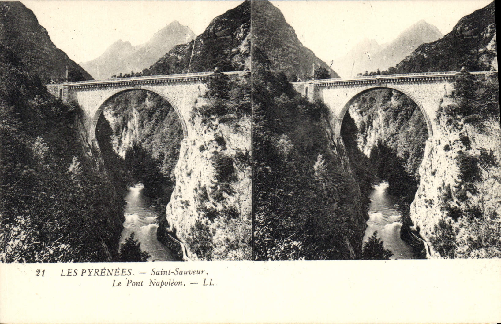 CPA Les Pyrenees Saint Sauveur Le Pont Napoleon