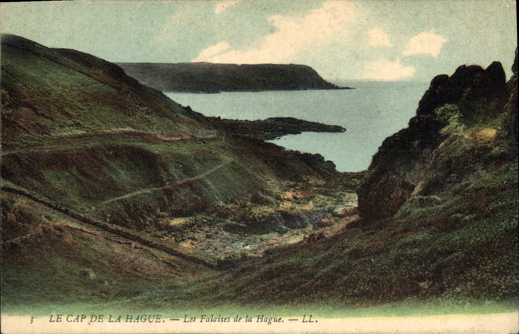 CPA Le Cap de la Hague Les Falaises de la Hague