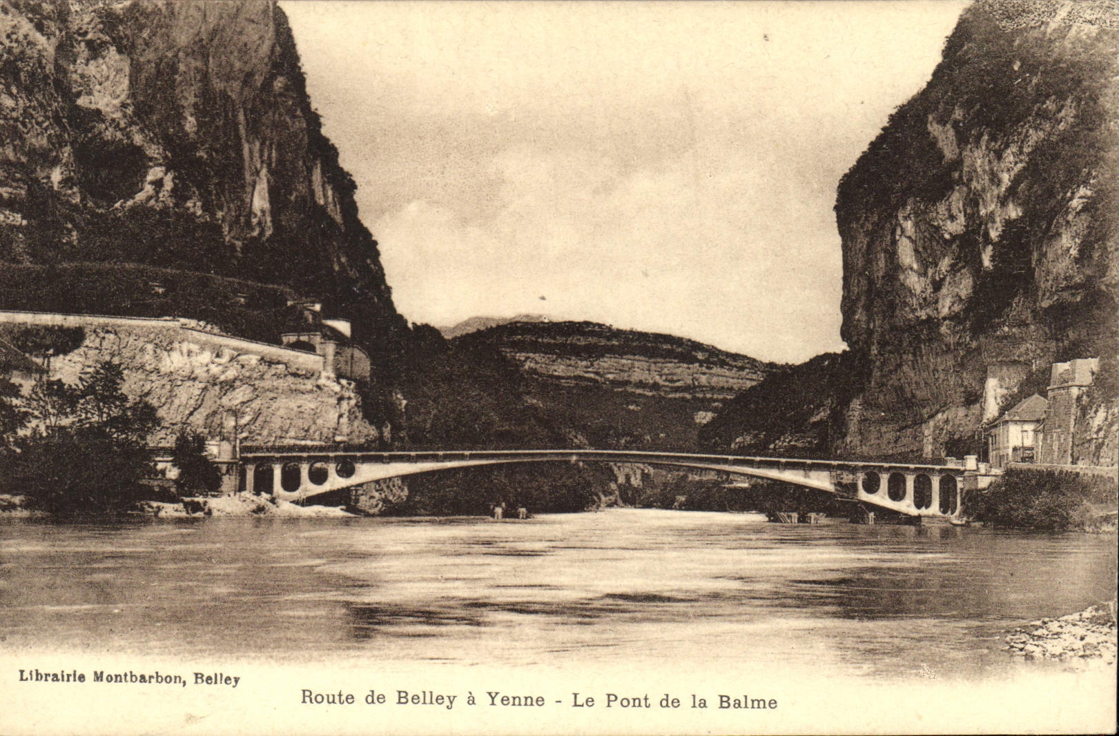 CPA Route de Belley a Yenne Le Pont de la Balme 
