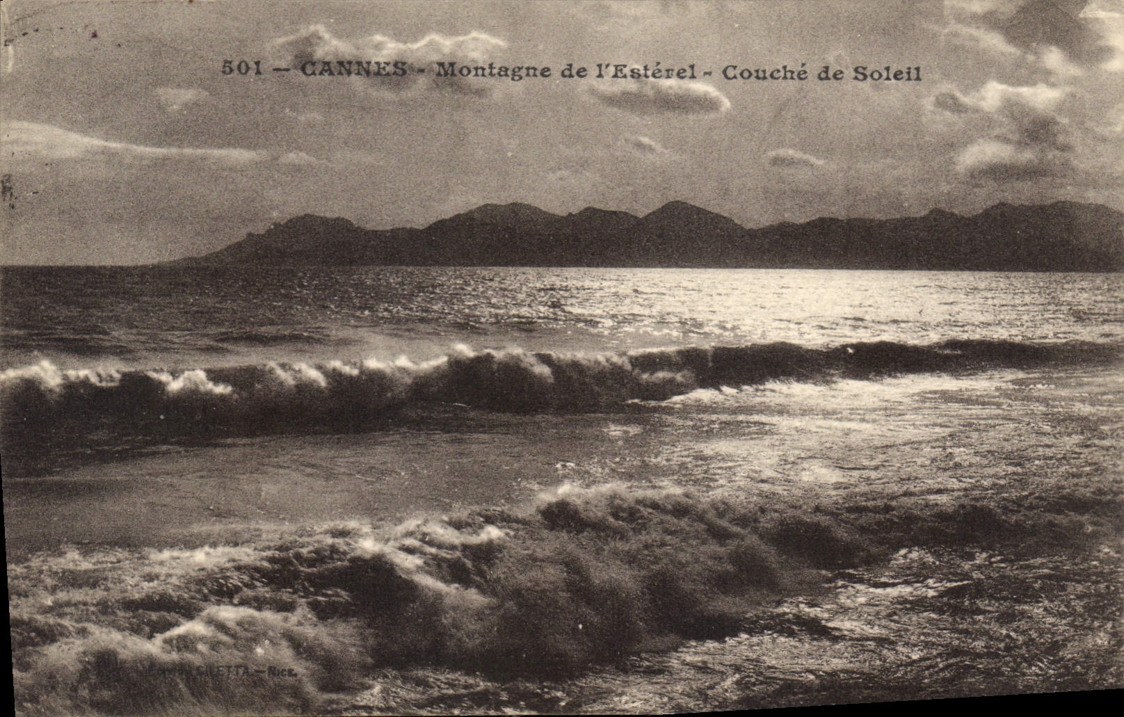 CPA Cannes Montagne de l'Esterel Couche de Soleil 