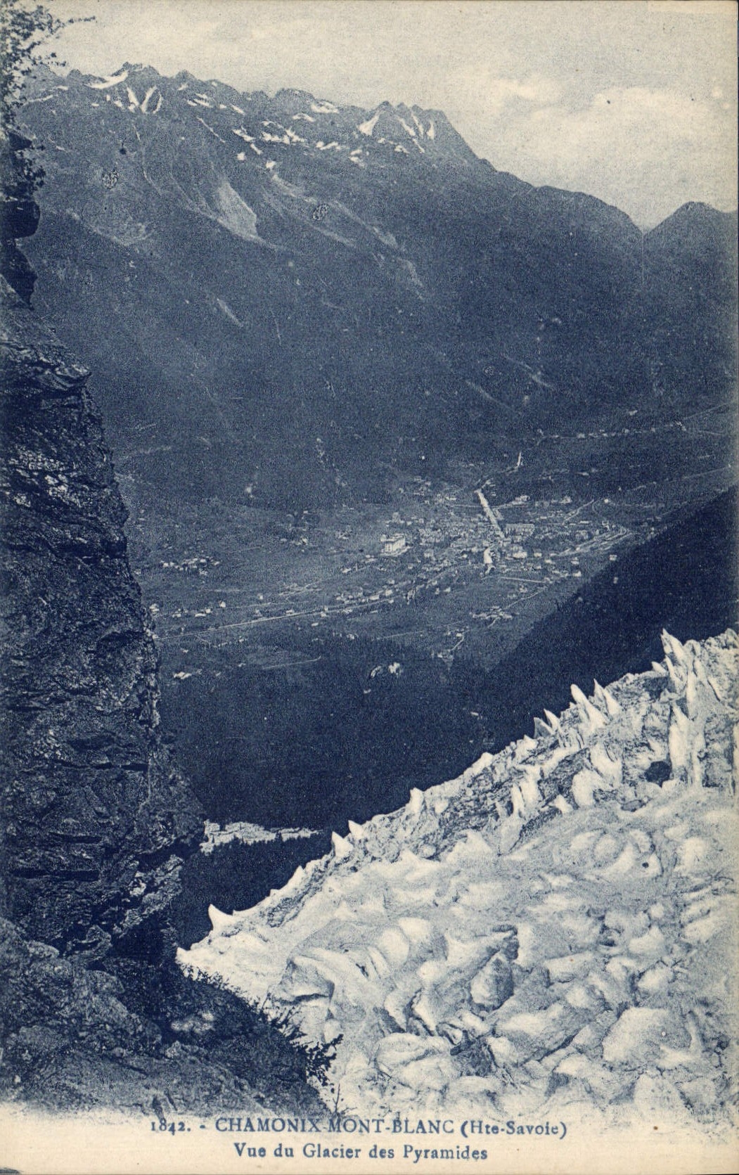 CPA Chamonix Mont Blanc Hte Savoie Vue du Glacier des Pyramides