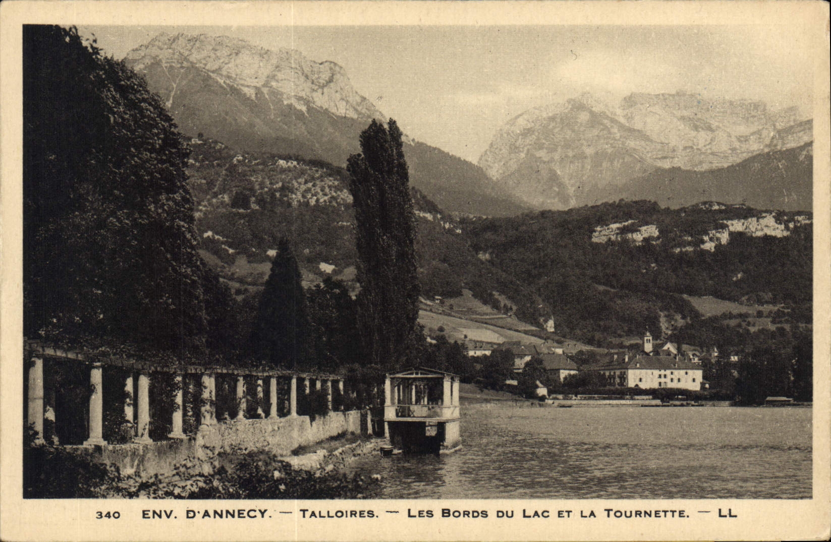 CPA Env d'Annecy Talloires Les Bords du Lac et la Tournette 