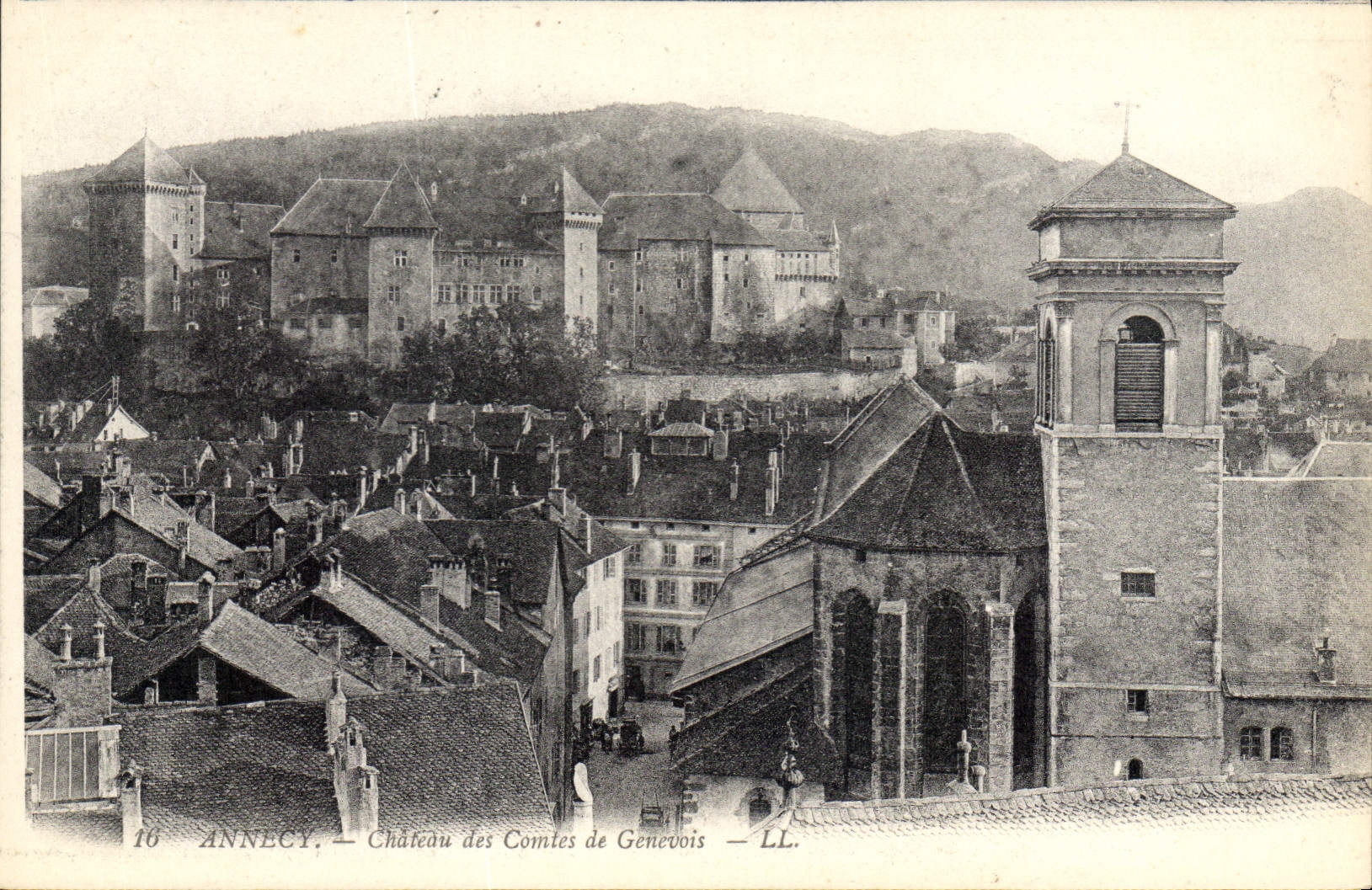 CPA Annecy Chateau des Comtes de Genevois 