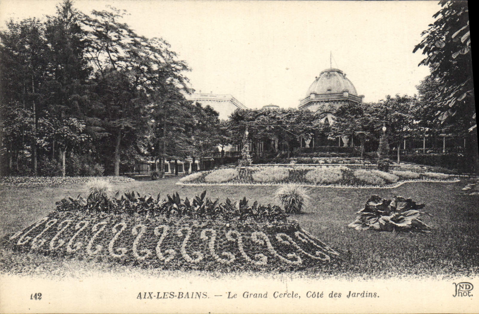 CPA Aix les Bains Le Grand Cercle Cote des Jardins 