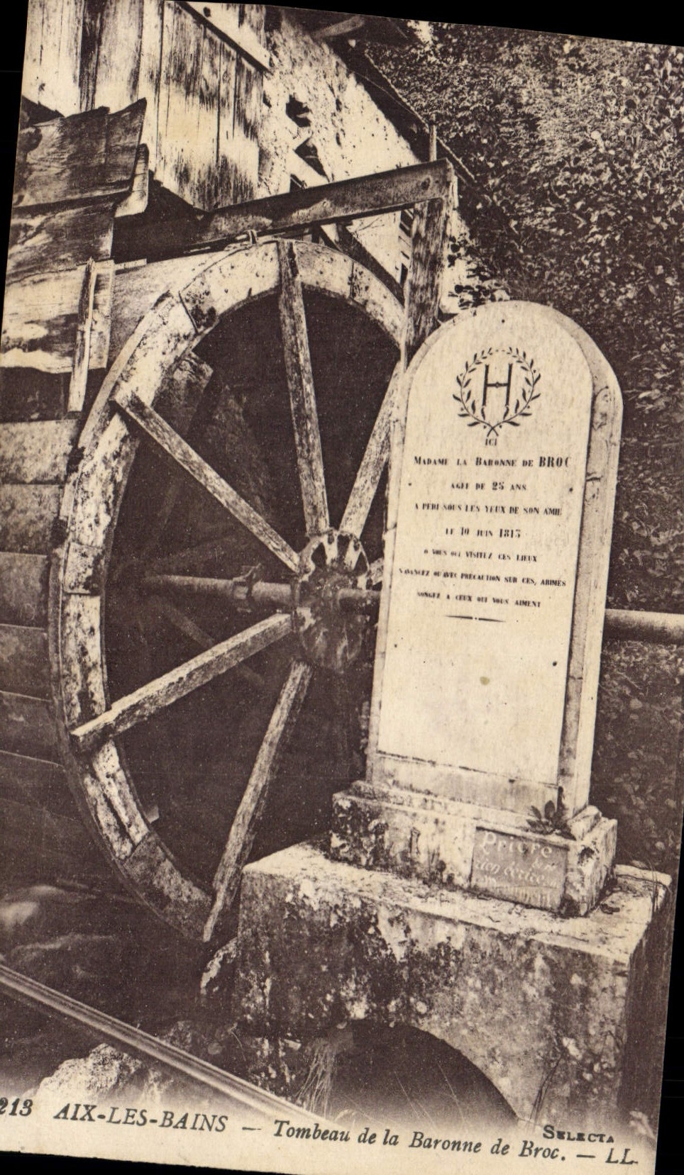 CPA Aix les Bains Tombeau de la Baronne de Brac 