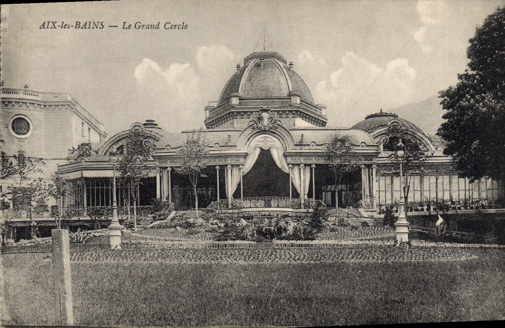 CPA Aix les Bains Le Grand Cercle