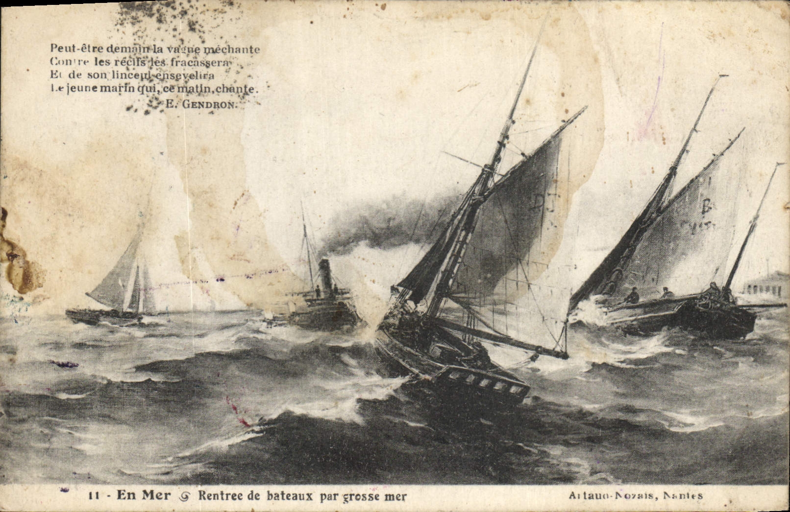 CPA En Mer Rentree de bateaux par grosse mer Bateaux