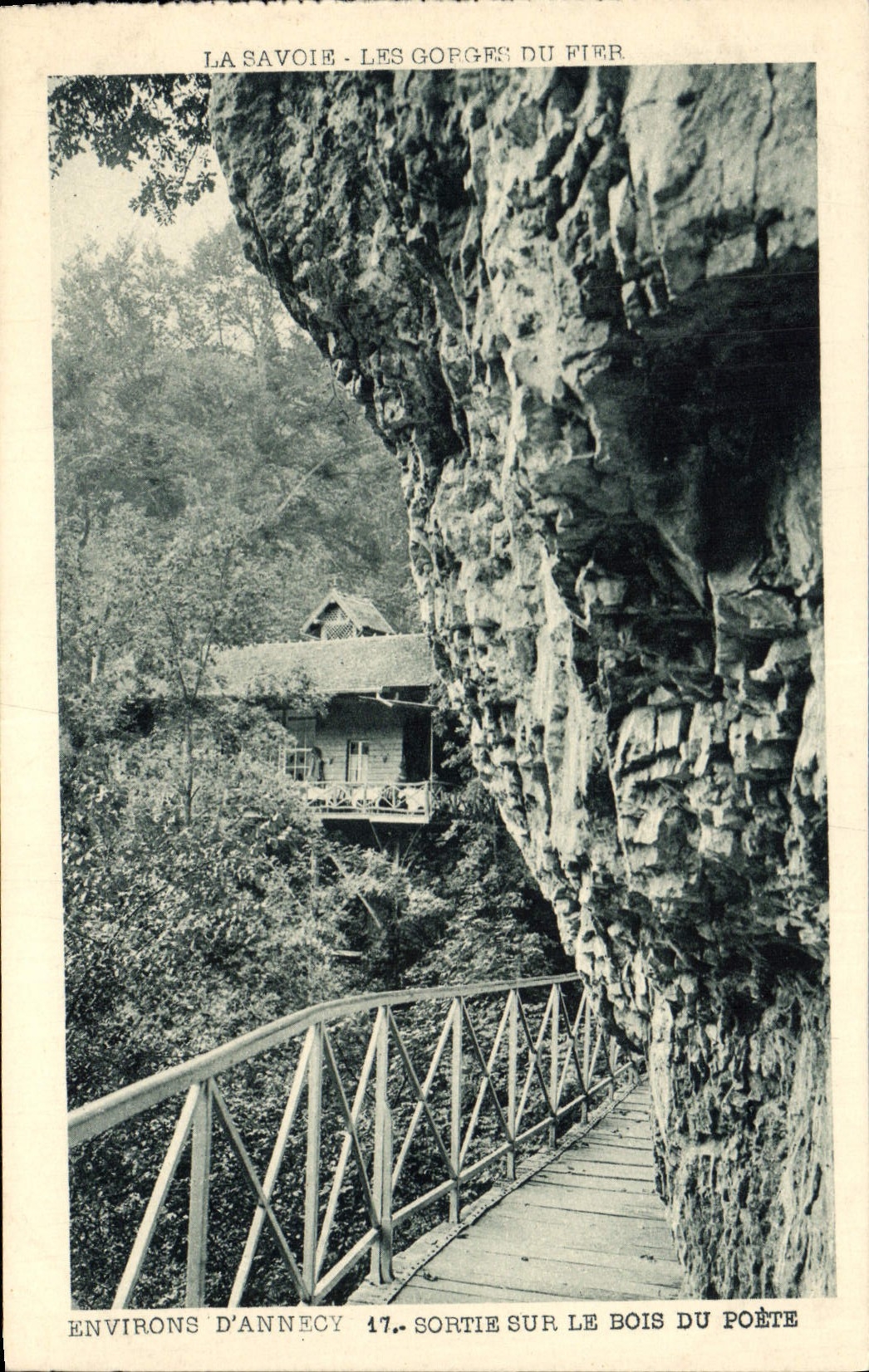 CPA Environs d'Annecy Sortie sur le Bois du Poete 