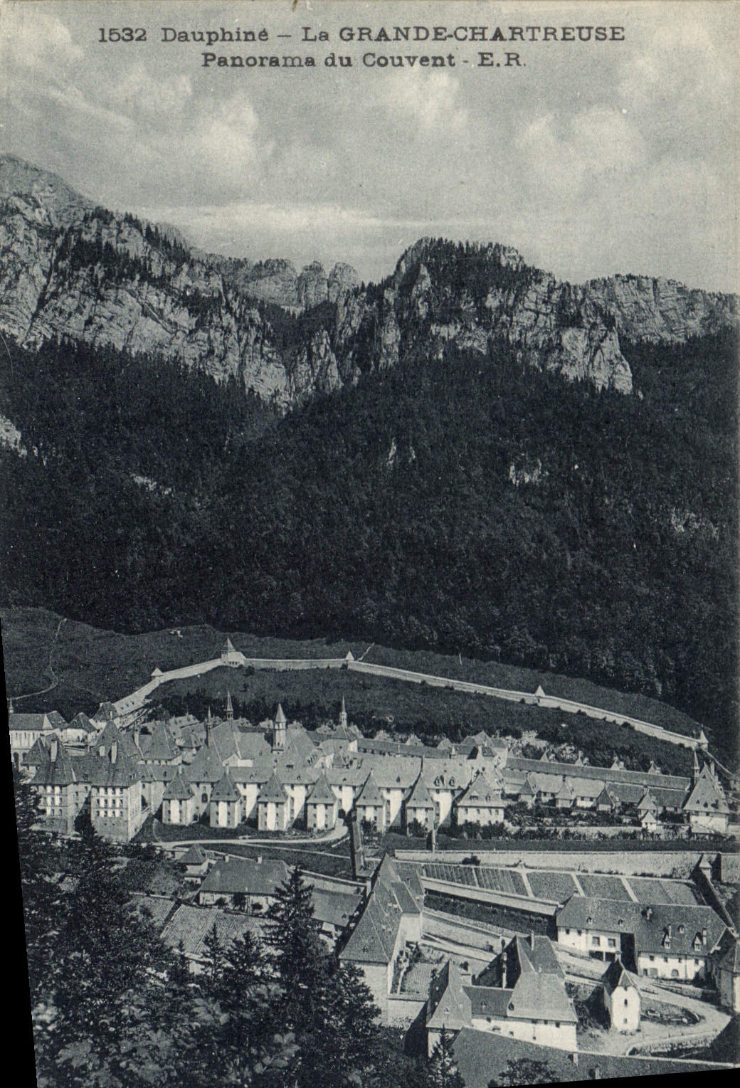 CPA Dauphine Le Grand Chartreuse Panorama du Couvent